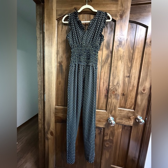 Max Studio Black & White Polka Dot Jumpsuit – Smocked Waist, Ruffle Sleeves, XS - Picture 3 of 7